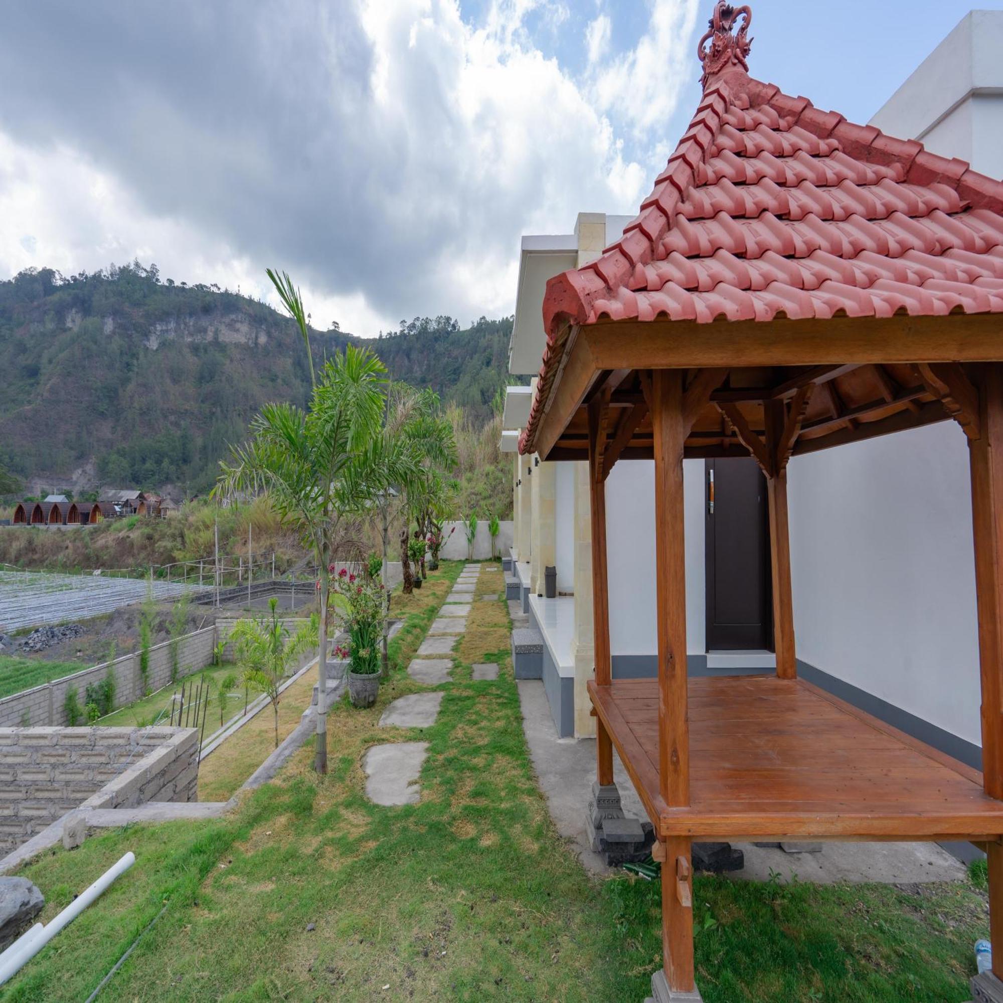 Batur Kencana Villa Mitra Reddoorz Baturaja  Ngoại thất bức ảnh
