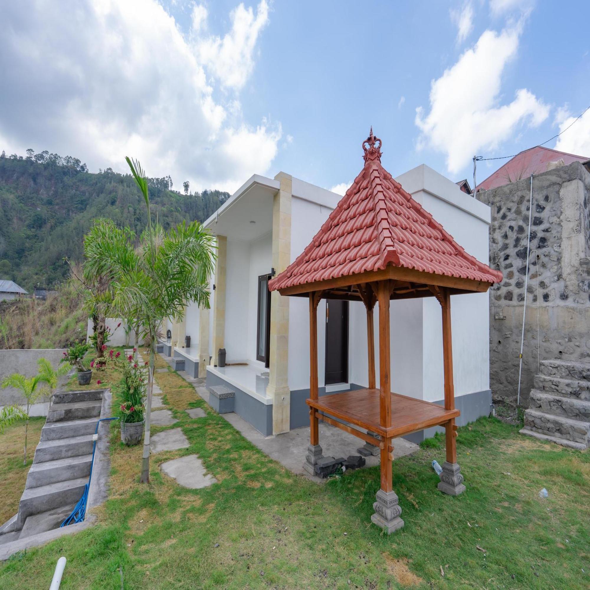 Batur Kencana Villa Mitra Reddoorz Baturaja  Ngoại thất bức ảnh